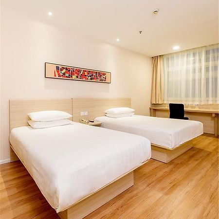 Hanting Hotel Nanjing Nanjing Southern Airlines University Ruijin Road Exterior foto