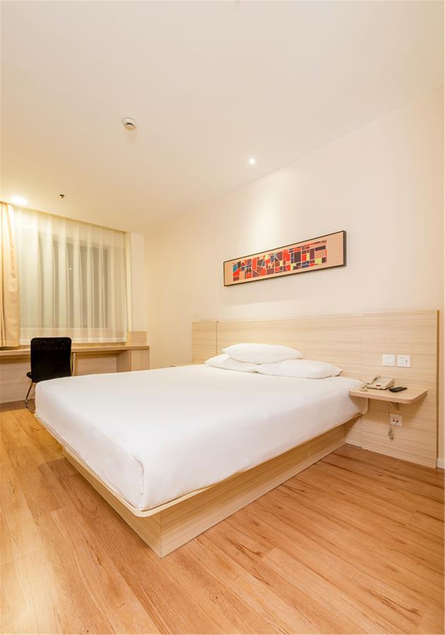 Hanting Hotel Nanjing Nanjing Southern Airlines University Ruijin Road Exterior foto